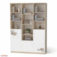 Шкаф тройной