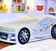 Кровать-машина для девочки