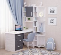 Стол с угловой надстройкой и эркером