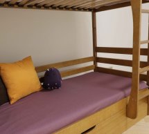 Двухьярусная кровать с подьемным механизмом Шрек