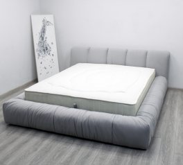 Ліжко м'яке двоспальне Шик Галичина Бонні