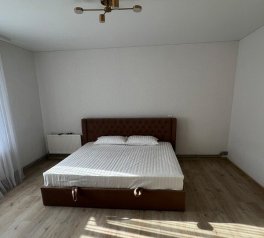 Ліжко м'яке двоспальне Оскар