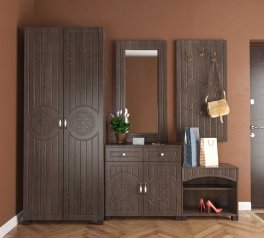  Настенное зеркало в прихожую в деревянной раме Art in Head Bourbon / Бурбон