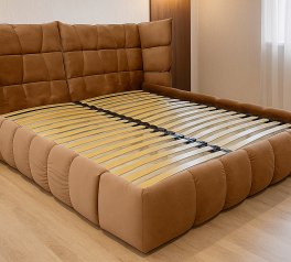 Ліжко м'яке Городок меблі Емма з підйомним механізмом та нішею для білизни