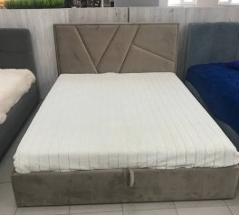 Ліжко м'яке двоспальне Капризоне