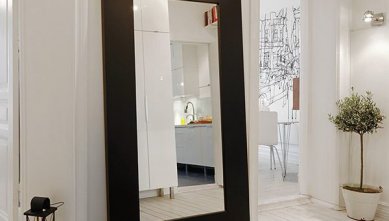 Зеркала в прихожую