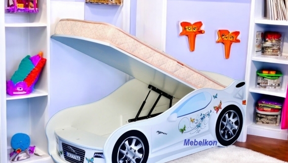 Кровать-машина для девочки 0