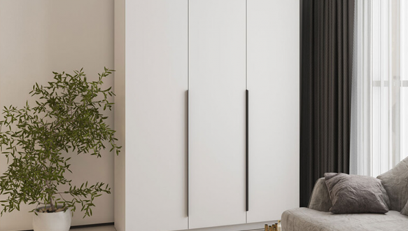 Шкаф Mebelstar Оскар трехдверный с ящиками Белый снег 150 см