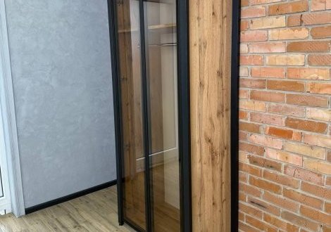 Шкаф 2Д LOFT Стекло Дуб сонома / Чёрный мат MebliRoMax 0