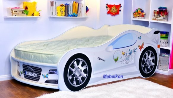 Кровать-машина для девочки