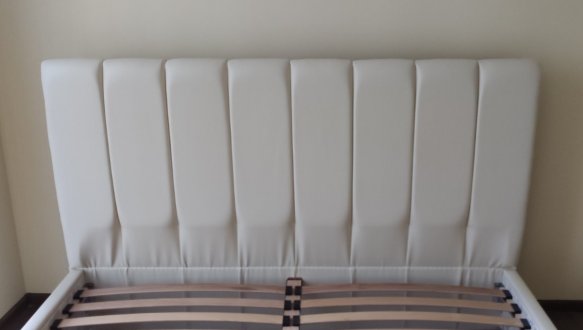 Кровать мягкая двуспальная Лев Венеция с подъемным механизмом и нишей для белья 10