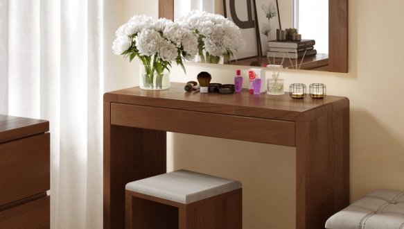 Туалетный столик с пуфом Регина 3