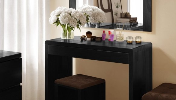 Туалетный столик с пуфом Регина 4