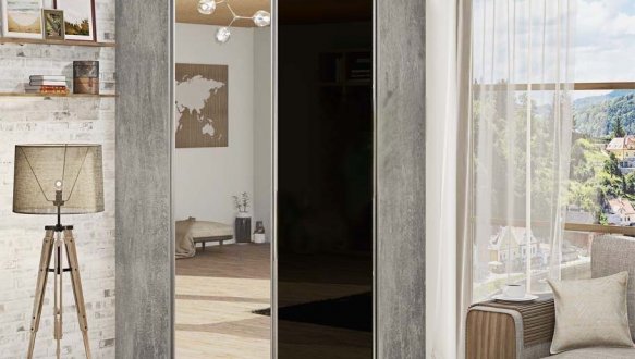 Угловой шкаф-купе 1,3 м ДСП с зеркалом и цветным стеклом