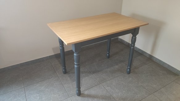 Стіл кухонний 0