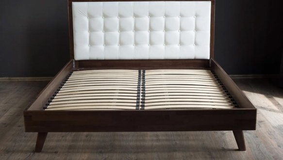 Кровать деревянная с мягкой вставкой Camelia Милана массив Бук 0