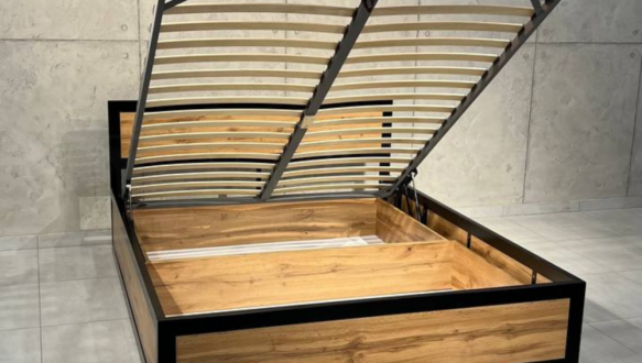 Кровать LOFT с подъёмным механизмом Дуб Сонома / Чёрный мат MebliRoMax 1