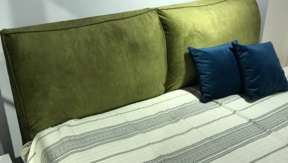 Кровать мягкая двуспальная Мечта 15