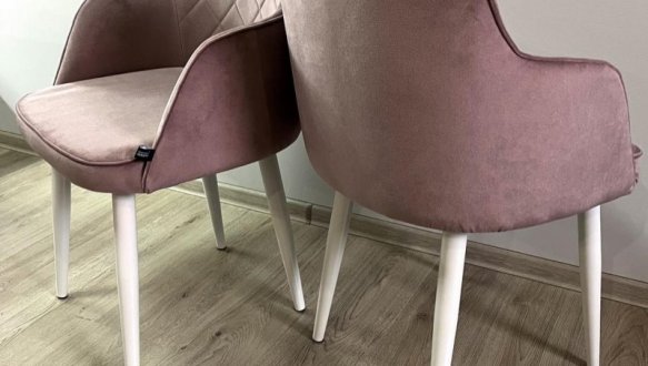 Стул Луна деревянные ножки 6