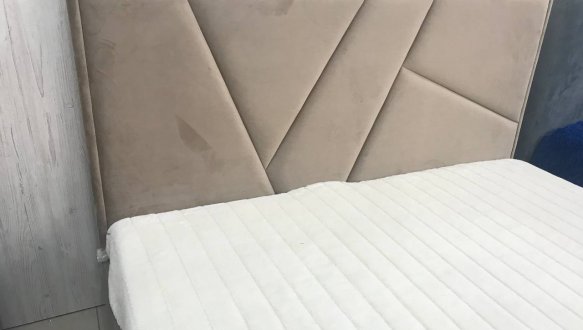 Ліжко м'яке двоспальне Капризоне 5