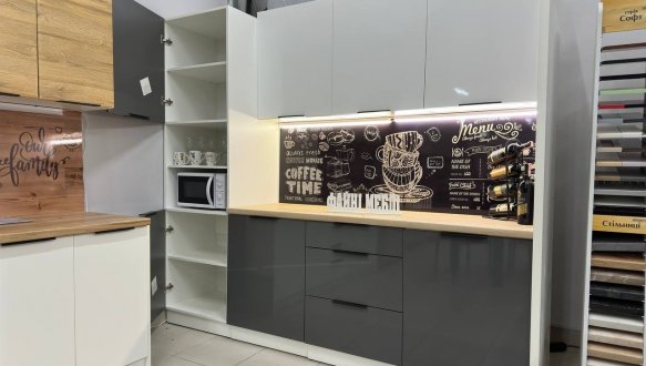 Кухня 2,4м Фарбований високий глянець ДСП АКЦІЯ 5