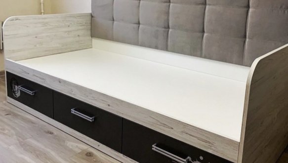 Ліжко Еллі 3