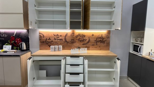 Кухня 2,0 м МДФ плівка Хай-тек Горизонталь/ДСП ЕКО 1