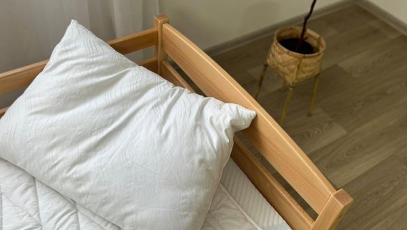 Ліжко Х'юго 9