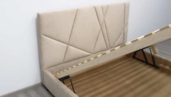 Кровать мягкая двуспальная Шик Галичина Блум 15