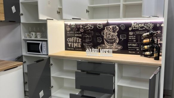 Кухня 2,4м Фарбований високий глянець ДСП АКЦІЯ 7