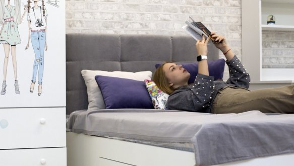 Ліжко Холідей 5