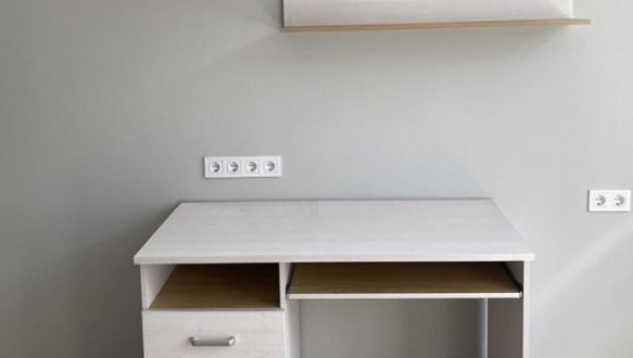 Стіл письмовий BIU1D1S Маркус 3