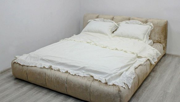 Ліжко м'яке двоспальне Шик Галичина Бонні 16