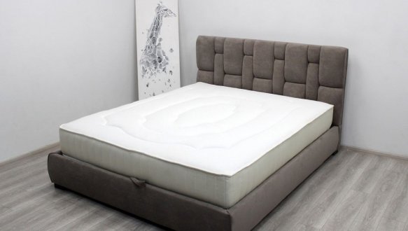 Кровать мягкая двуспальная Шик Галичина Брюссон