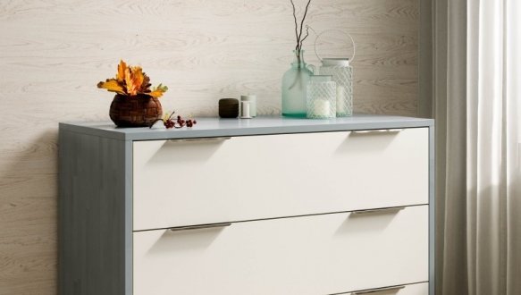 Спальня Praha/Прага Arbor Drev с комодом 3S и тумбами 4