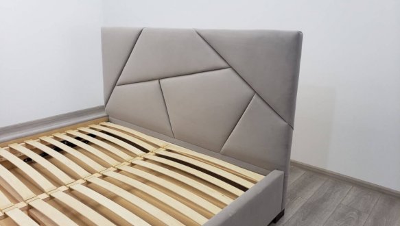 Кровать мягкая двуспальная Шик Галичина Изи 4