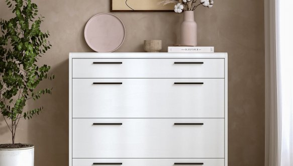 Комод дерев'янний DrevKO Нордон з 4 висувними шухлядами Емаль