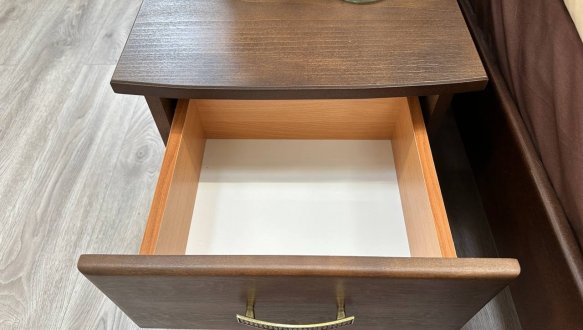 Тумба приліжкова Явіто 2