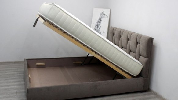 Кровать мягкая двуспальная Шик Галичина Брюссон 8