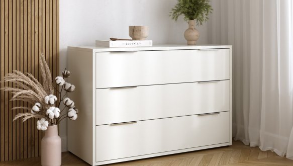 Спальня Arina/Арина DrevKO современная спальня с комодом 3S и тумбами 4