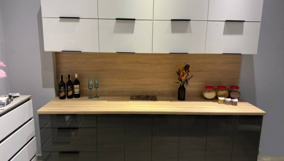 Кухонный комплект Высокий Кращеный Глянец 2,5 м 4