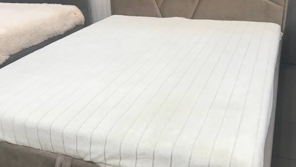 Ліжко м'яке двоспальне Капризоне 9