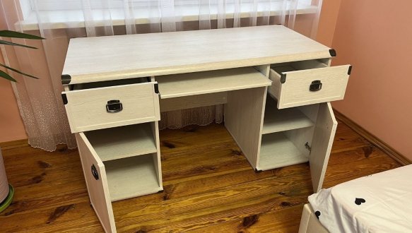 Стіл письмовий Індіана JBIU 2D2S/140 сосна арізонська АКЦІЯ 2