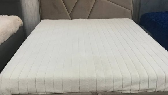 Ліжко м'яке двоспальне Капризоне 8