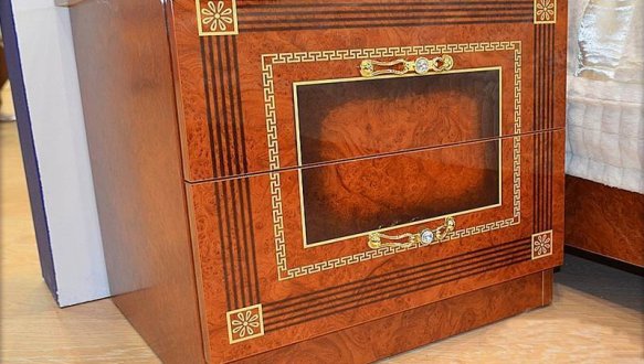 Приліжкова тумба 2Ш Діана