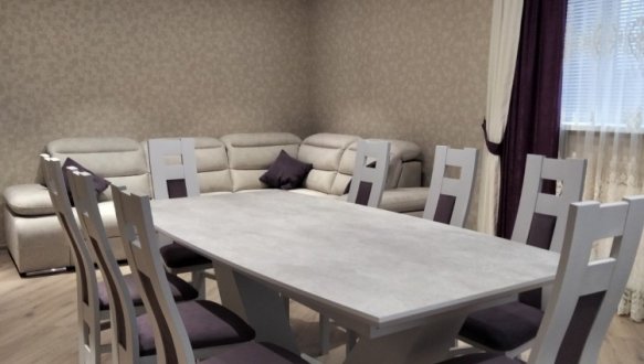 Стілець Чарлі 4