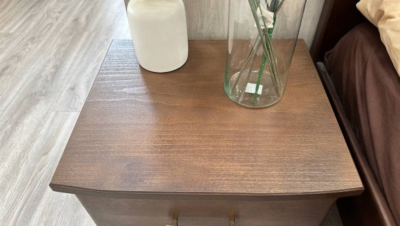 Тумба приліжкова Явіто 1