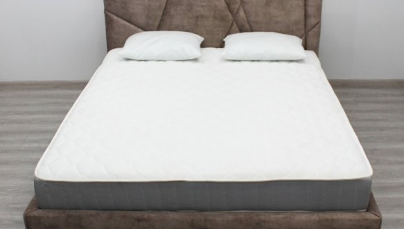 Кровать мягкая двуспальная Шик Галичина Блум 6