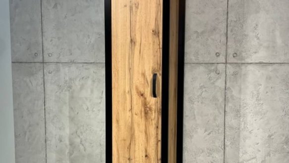 Пенал LOFT Дуб Сонома / Чорний мат MebliRoMax