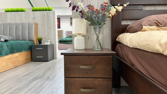 Тумба приліжкова Явіто 